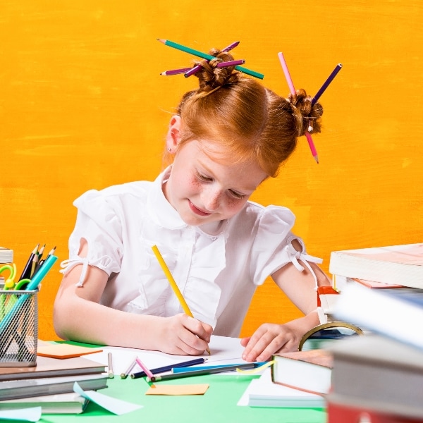 Child is writting